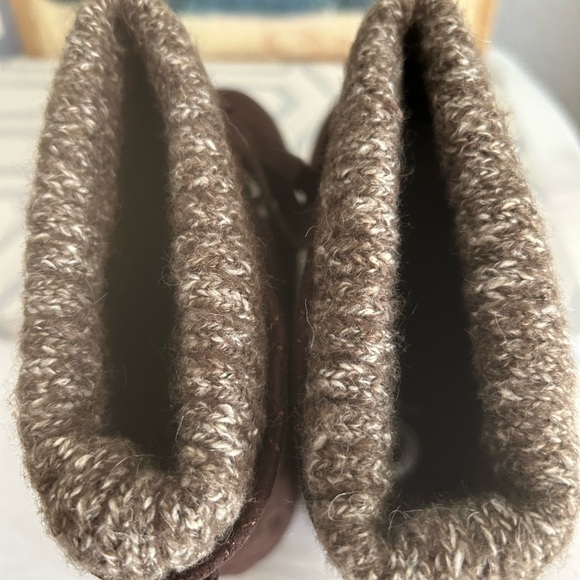 NWB Guess Puck Brown booties Size 6.5 - Picture 5 of 7